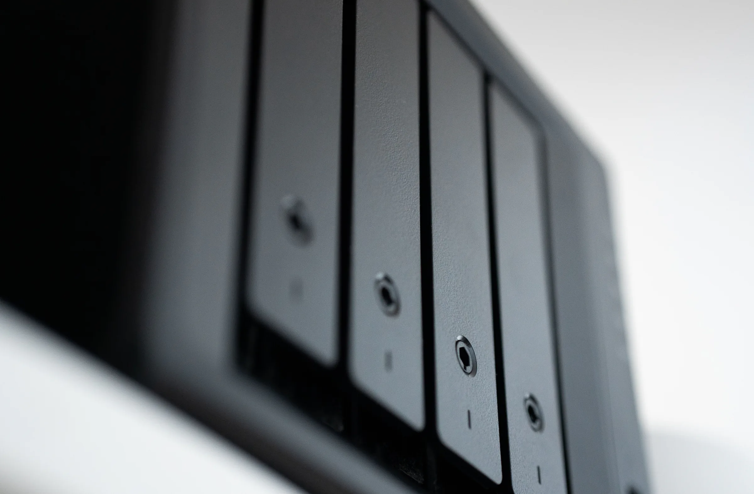 Network-attached storage drive bays requiring careful diagnosis