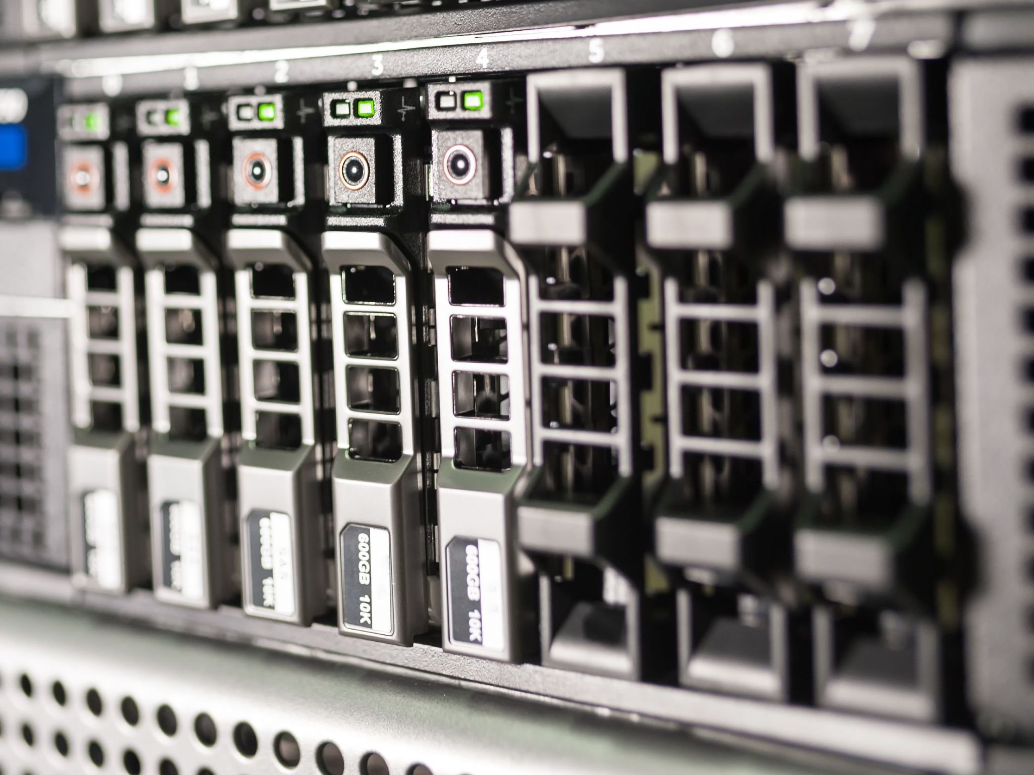 Network-attached storage drive bays requiring careful diagnosis